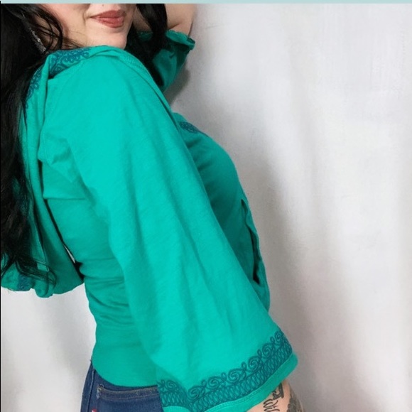 LUCKY BRAND NWT EMBROIDERED HOODIE BLOUSE TOP pending - Picture 2 of 6